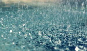 غزارة الأمطار أغلقت أوتوستراد البداوي