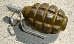 العثور على قنبلتين داخل مغارة في بسابا