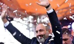 البرلمان الأرمني ينتخب زعيم المعارضة رئيسا للوزراء