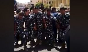 بالفيديو.. عناصر شرطة البرلمان يرقصون احتفالاً ببري!