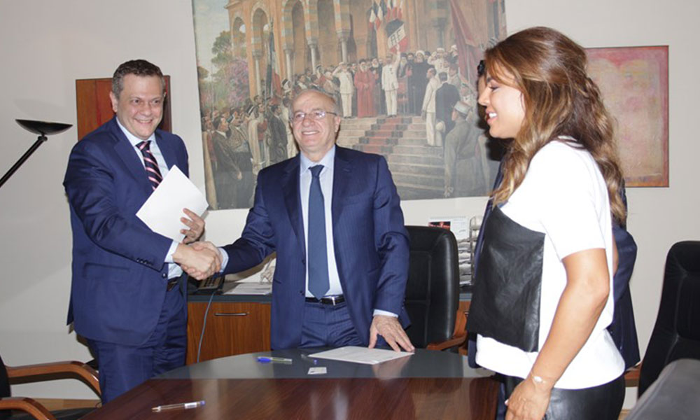 IMLebanon الخوري يوقع مذكرة تعاون لدعم قطاع الاوبرا