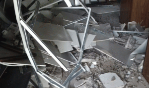 انهيار أجزاء اسمنتية من استديو في حلبا