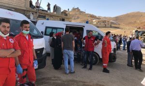 الصليب الأحمر يواكب عملية مغادرة اللاجئين إلى سوريا