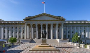 واشنطن: سوق العملات المشفرة يتطلّب “تنظيمًا دقيقًا”
