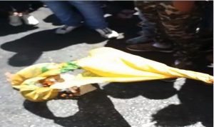 بالفيديو: إحراق علم “حزب الله” في بريتال!