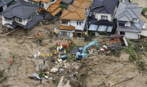 بالفيديو: قتلى ومفقودون جراء فيضانات اليابان