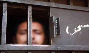 الداخلية المصرية تفرج عن 678 سجينا