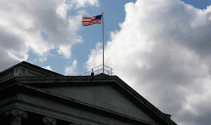الولايات المتحدة تنكس أعلامها في ذكرى 11 أيلول