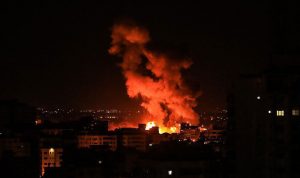 الجيش الإسرائيلي يعلن استهداف موقعين لحماس في غزة