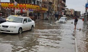 بالصور: الفيضانات تجتاح الموصل.. وسقوط ضحايا