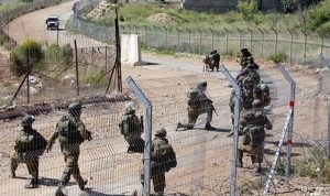 إسرائيل تعزز قواتها على الحدود مع لبنان