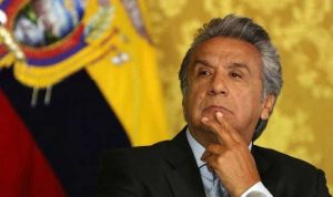 رئيس الاكوادور: نحتاج لحل بشأن أسانج
