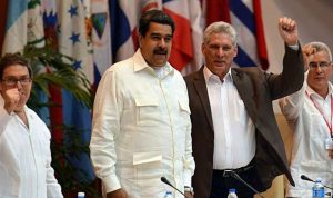 كوبا: رفضنا عرضاً أميركياً “سخياً” للتخلي عن فنزويلا