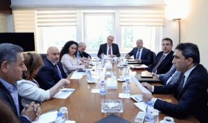 اجتماع للجنة متابعة أعمال رئاسة لبنان للقمة الاقتصادية