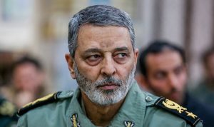 قائد الجيش الإيراني للقوات المسلحة: استعدّوا للحرب!