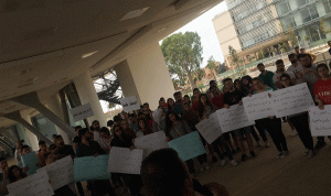 طلاب “اللبنانية” اعتصموا في راسمسقا: للعودة عن الإضراب