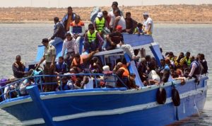 غرق قارب يقلّ 70مهاجرا قبالة سواحل تونس