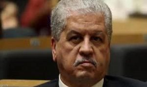 رئيس وزراء جزائري إلى السجن