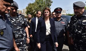 خلاف على تعريف الإرهابي بين وزيري الداخلية والدفاع في لبنان