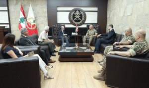 قائد الجيش عرض مع سفير إسبانيا علاقات التعاون
