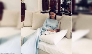 ملكة جمال روسيا تتحدى ملك ماليزيا السابق بـ”اختبار الأبوة”