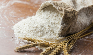 “الأغذية العالمي” يرسل 50 ألف طن من طحين القمح إلى لبنان