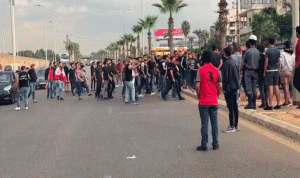 جرحى في اشكال بين المتظاهرين والجيش في صيدا