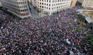 “فرح الثورة”: المتظاهرون يستردّون بيروت