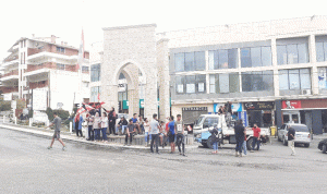 تجمعات لمحتجين في بلدات شحيم ومزبود وجون