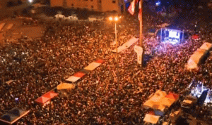 الاحتجاجات في لبنان: سذاجة العفوي ودهاء السياسي