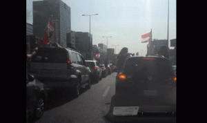 بالفيديو: مسيرة سيارات من الزوق الى جل الديب