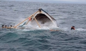وفاة شخصين وفقدان 9 بعد غرق قارب صيد قبالة المغرب