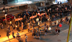 مسيرة من انطلياس الى الزلقا: “كم انتحار بدكن بعد” (بالفيديو)