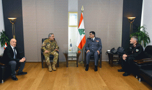 عثمان التقى الملحق العسكري لدى السفارة الايطالية