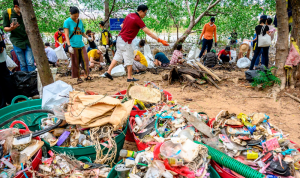 تايلاند تحظر الأكياس البلاستيكية في المتاجر مع بداية 2020