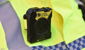 بريطانيا.. تركيب كاميرات شرطة في المدارس لضبط المشاغبين