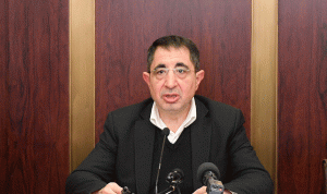 الحاج حسن أسف لعدم إقرار قانون العفو: صعوبات سياسية