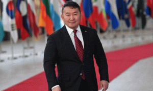 رئيس منغوليا.. أول رئيس دولة في الحجر الصحي  بسبب كورونا!