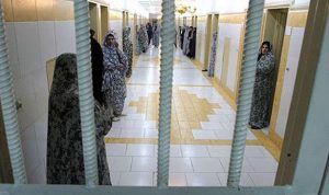 الكشف عن أوضاع النساء الإيرانيات في سجن إيفين