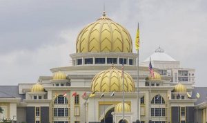 كورونا يقتحم قصرا ملكيا في ماليزيا