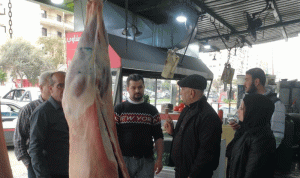 في طرابلس.. مصادرة كميات كبيرة من اللحوم