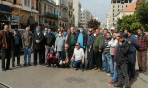 اعتصام لسائقي السيارات العمومية في طرابلس