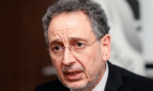 وزير لبناني سابق يتعرّض لاعتداء!