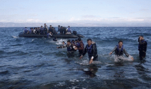 إيطاليا: 28 مهاجرا على متن سفينة حجر صحي مصابون بكورونا