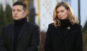 بعد إصابة زوجته بكورونا… رئيس أوكرانيا يلغي الإجتماعات