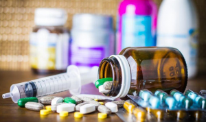 نقابة مستوردي الأدوية: لعدم التهافت على تخزين الدواء