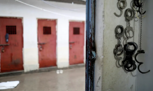 اتهامات بـ”الانتقائية” لمشروع العفو الخاص عن السجناء
