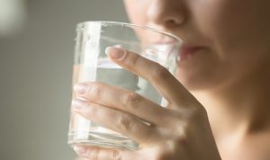 كثرة شرب الماء تحمي من أمراض عديدة