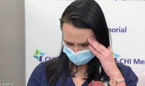 بالفيديو: هذا ما حدث لممرضة أميركية بعد تلقيها لقاح كورونا