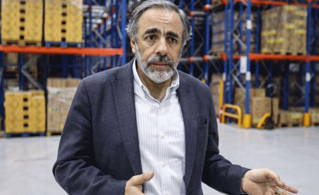 بحصلي: بضائع خاصة بالأعياد عالقة في المرفأ والمطار!